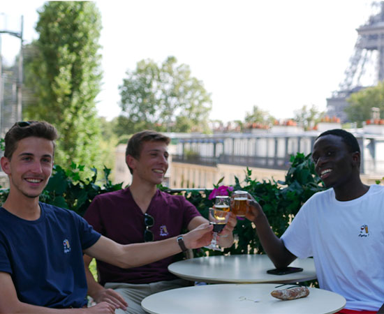 Un bon apéro, Vêtements décontractés : 