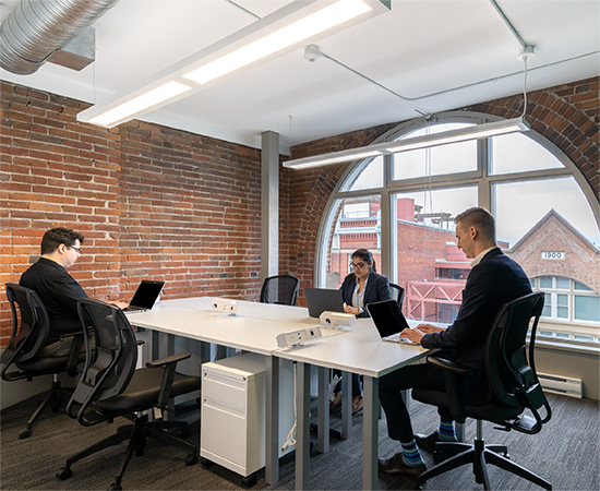Regus, Réduction espace bureau/travail  💼 : 